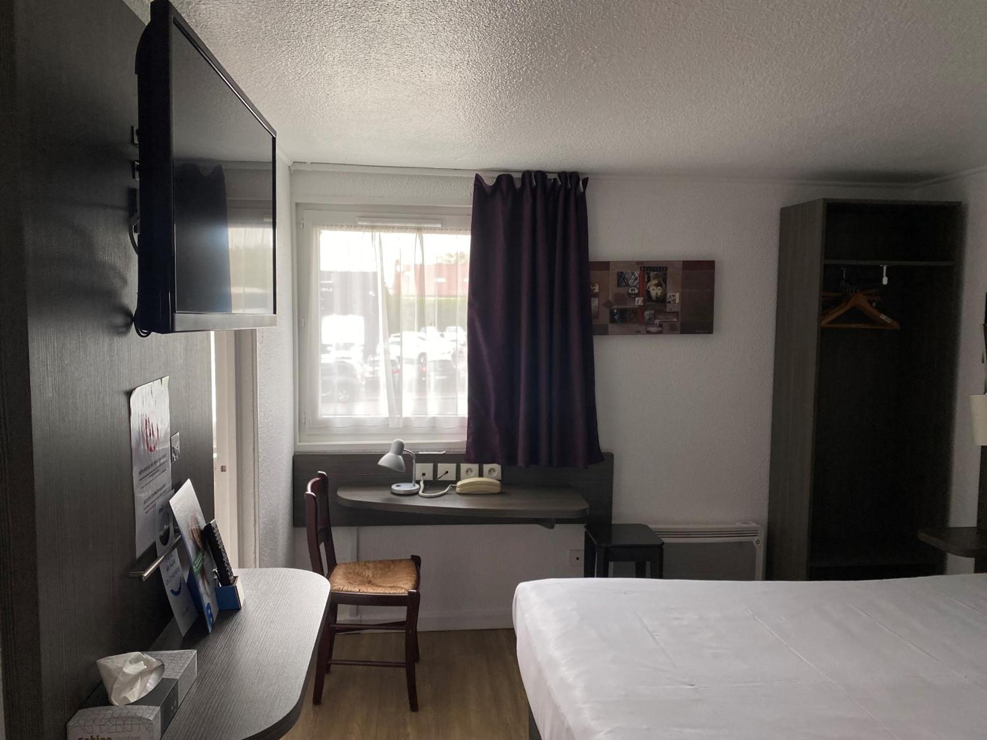 Brit Hotel Reims La Neuvillette Exterior photo