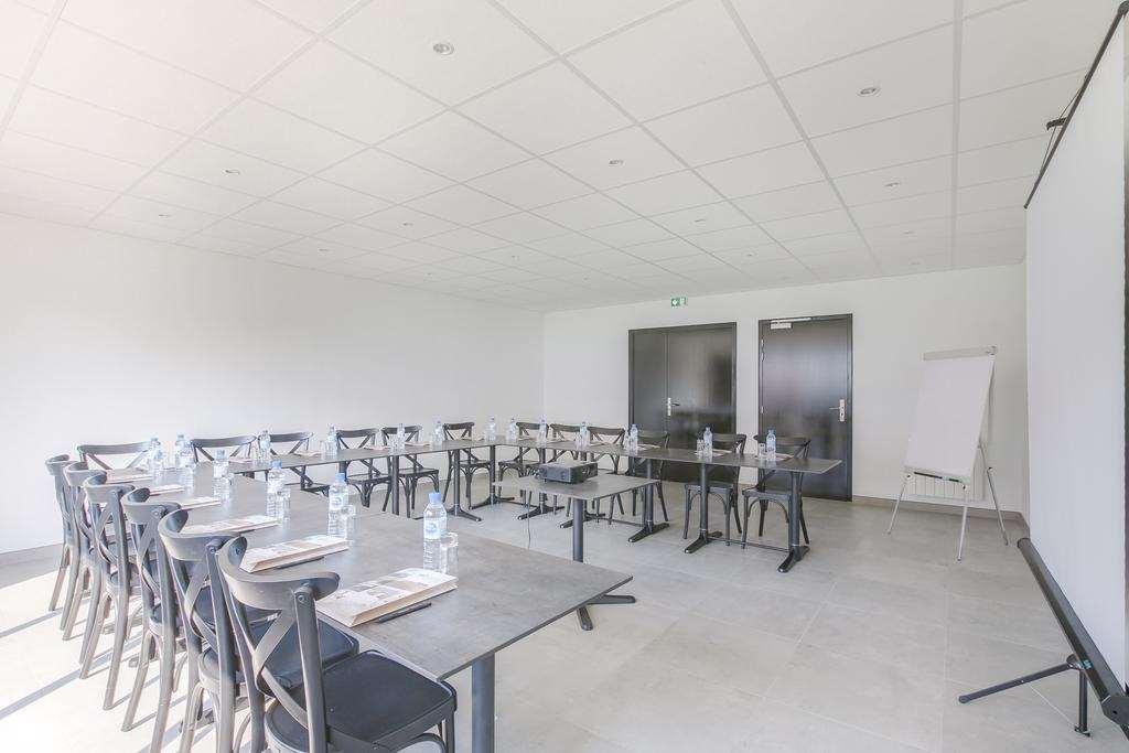 Brit Hotel Reims La Neuvillette Facilities photo